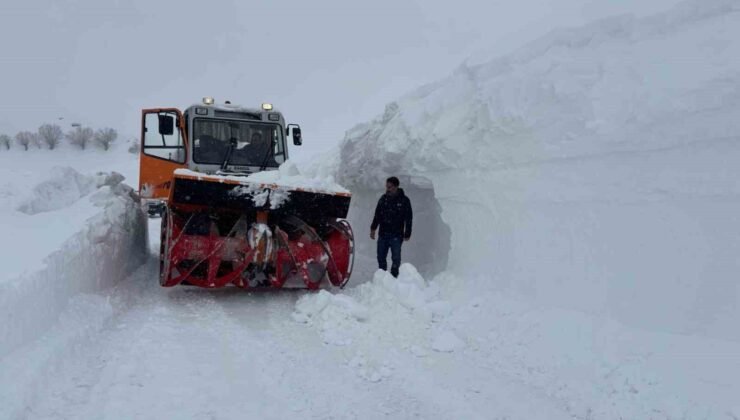 Tunceli’de yüzlerce köy yolu ulaşıma açıldı