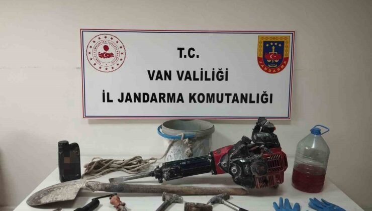 Van’da kaçak kazı yapan 4 kişiye adli işlem yapıldı