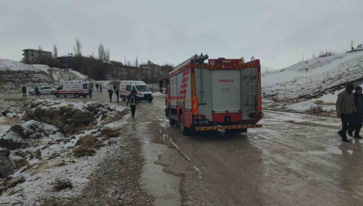 Van’da otomobil dereye uçtu: 3 yaralı