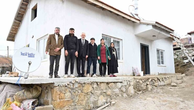 Yangında evi yanan aileye Başkan’dan yeni yuva