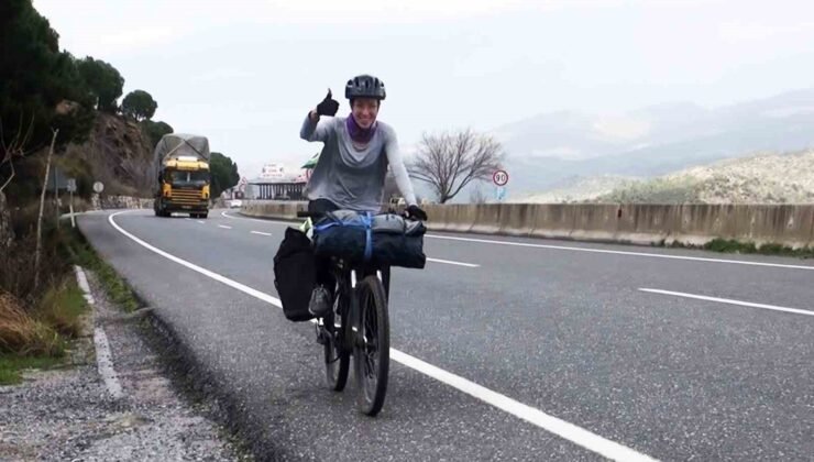 Yeni kültürleri tanımak için Brezilya’dan Çin’e pedal çeviriyor