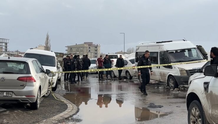 Yüksekova’da silahlı intihar girişimi: 1 ağır yaralı