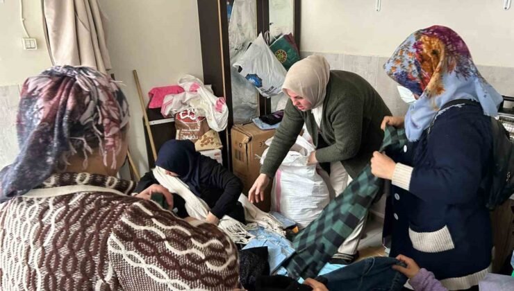 8 Martta ihtiyaç sahibi kadınlara kıyafet desteği
