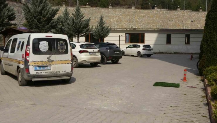 8’inci kattaki balkondan düşen genç hayatını kaybetti