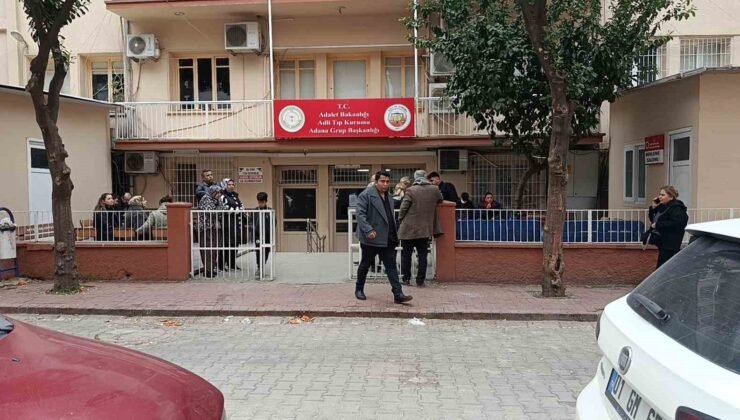 Adana’da yol kesip bıçakla saldırdılar: 17 yaşındaki çocuk öldü, 2 ağabeyi yaralandı