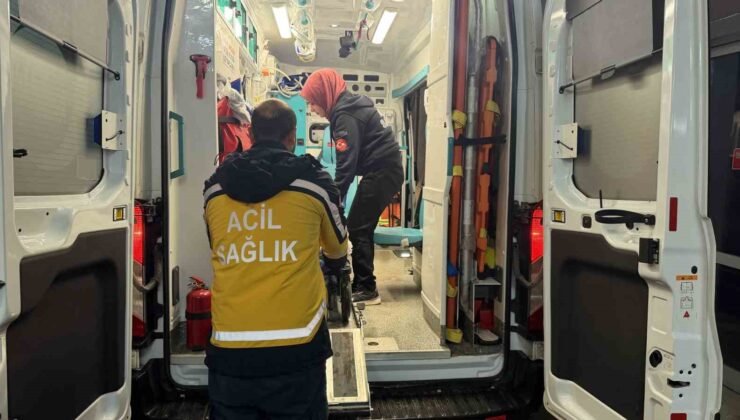 Adıyaman’da iki otomobil çarpıştı: 2 yaralı