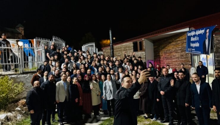 AK Parti Gençlik Kolları Genel Başkanı Yusuf İbiş Bilecik’te gençlerle buluştu