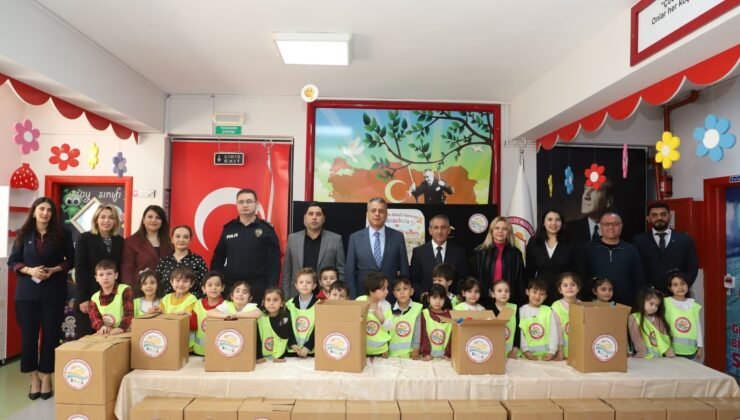 Aksu’da miniklerden büyük dayanışma: 51 Ramazan kolisi ihtiyaç sahiplerine ulaştırılacak