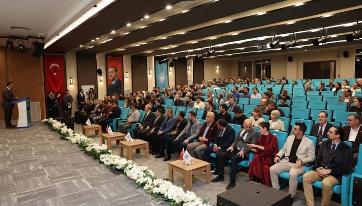 ALKÜ ailesi geleneksel bayramlaşmada buluştu