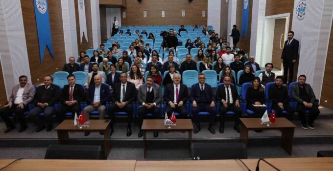 ALKÜ’de iki dev destan tek yürekte buluştu