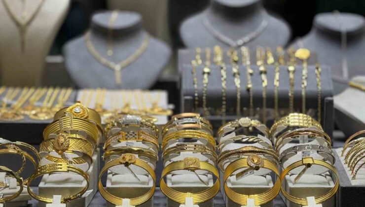 Altın fiyatlarında dalgalanma