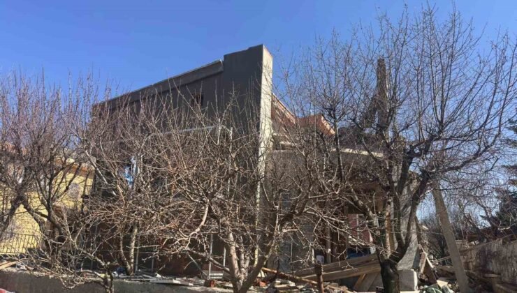 Ankara’da inşaat alanında çökme: 1’i ağır, 2 yaralı