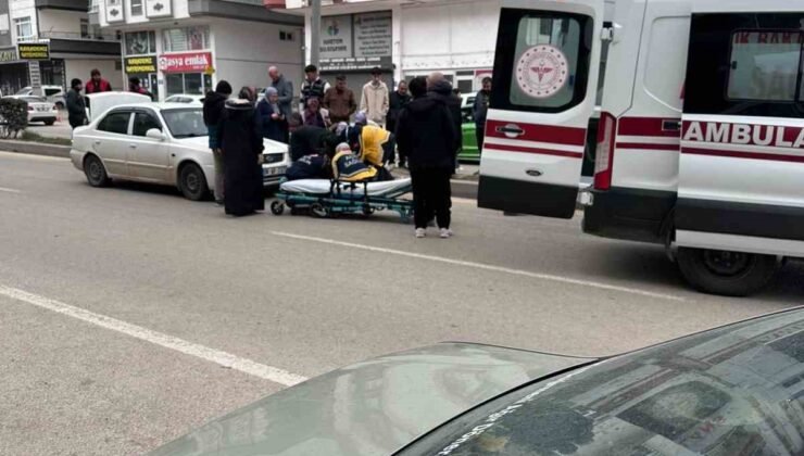 Ankara’da otomobilin çarptığı yaya yaralandı