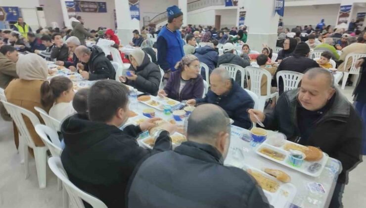Antakya Belediyesi, Ramazan ayı boyunca her gün bin kişiye iftar veriyor