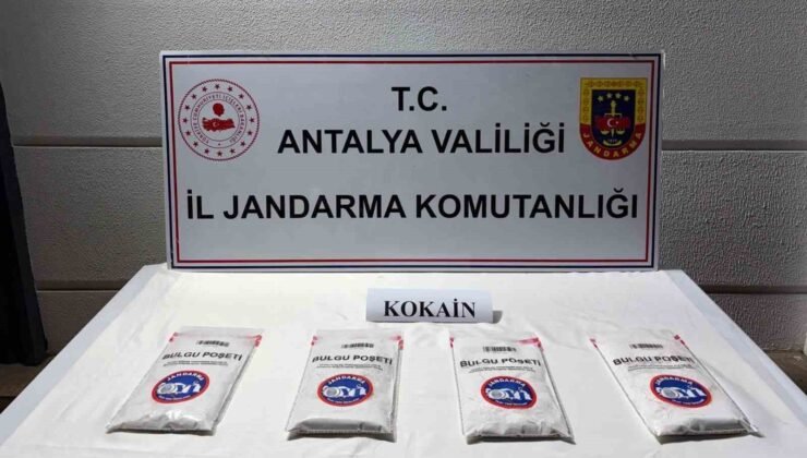 Antalya’da 1 kilo 380 gram kokain ele geçirildi, 2 şüpheli tutuklandı