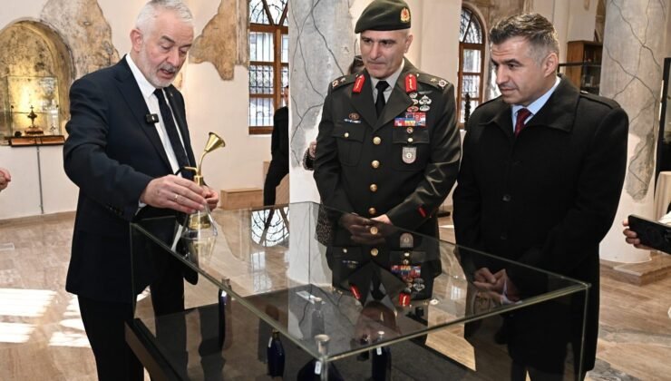 Atatürk’ün kullandığı koku ve kolonya şişeleri Misparta Koku Müzesi’nde sergileniyor