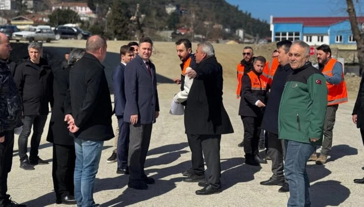 Ayancık’ta kavşak çalışmaları