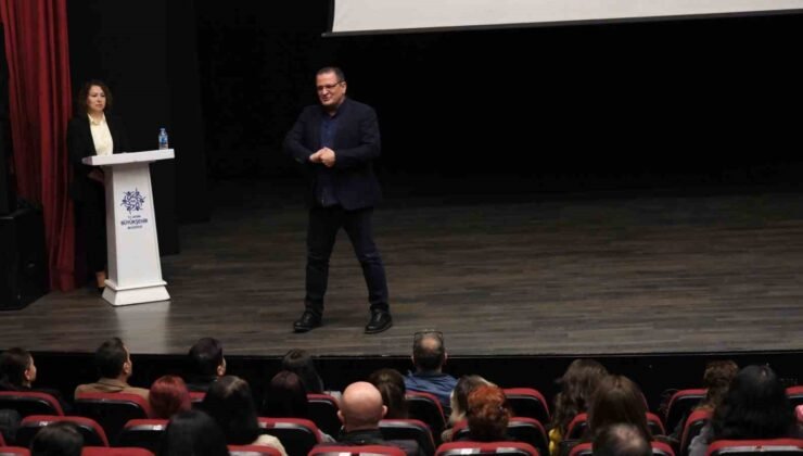 Aydın Büyükşehir Belediyesi’nin Disleksi Merkezi öğrencilerin eğitim hayatına destek olmayı sürdürüyor