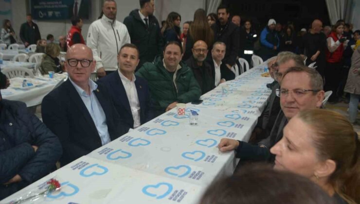 Ayvalık’ta Büyükşehir Belediyesi’nden dev iftar