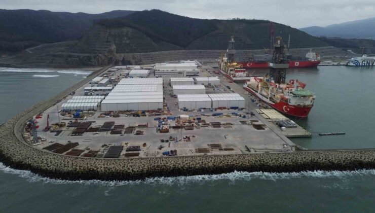 Bakan Bayraktar: “Enerjide Tam Bağımsız Türkiye yolunda her halkayı bir bir tamamlıyoruz”