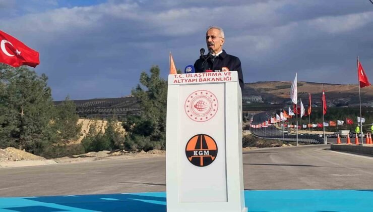 Bakan Uraloğlu: “Kilis’in ulaşım ve iletişim altyapısına 24 yılda yaklaşık 9,3 milyar lira yatırım gerçekleştirdik”
