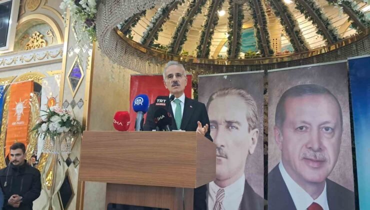 Bakan Uraloğlu: “Türkiye’nin ulaşım ve iletişim altyapısına yaklaşık 355 milyar dolar yatırım gerçekleştirdik”
