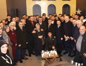 Bakanlar Akın Gürlek ve Yusuf Tekin ateş başında vatandaşlarla buluştu