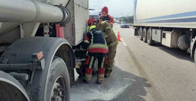 Bandırma’da tanker otomobille çarpıştı: 2 yaralı