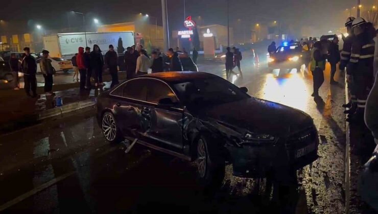 Bartın’da 4 araçlı zincirleme kaza: 2 yaralı