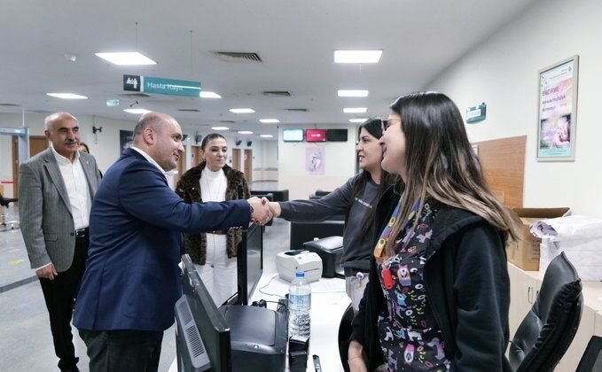 Başkan Albayrak, sağlık çalışanları ile bir araya geldi
