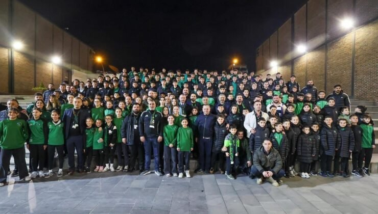 Başkan Büyükakın: “Kocaelispor çok daha iyi yerlerde olacak”