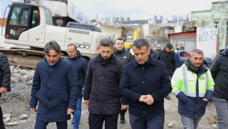 Başkan Doğan: “Gülsan Sanayi Sitesi’nin yıkımı 2 aya bitecek”