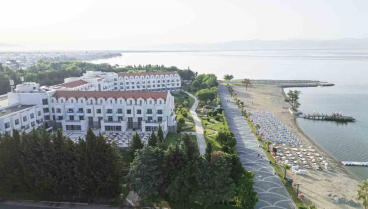 Başkan Ertaş “Otellerimizde ciddi bir doluluk var”