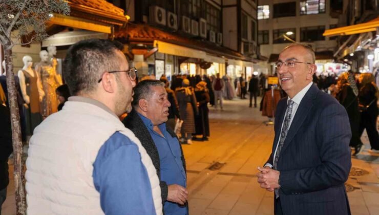 Başkan Kavuş, Bedesten’de bayram coşkusuna ortak oldu