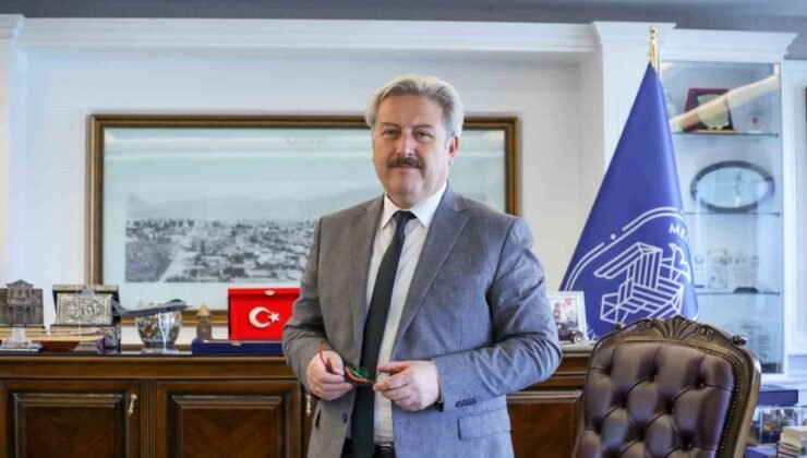 Başkan Palancıoğlu: “Kadir Gecesi; arınmanın, birlik ve beraberliğin çağrısıdır”