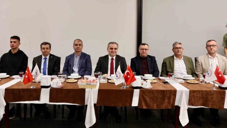 Başsavcı Korkmaz ve Rektör Prof. Dr. Altun, özel ihtiyaçlı öğrenciler ile iftar yaptı
