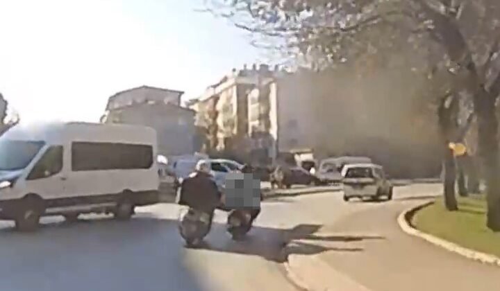 Benzini biten motosikleti iterken dengesini kaybeden motosiklet sürücüsü kaza yaptı