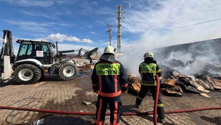 Besni’de tütün fabrikasında korkutan yangın