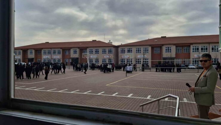Beypazarı’nda okulda deprem tatbikatı