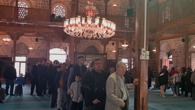 Beypazarı’nda Sakal-ı Şerif tarihi camide ziyarete açıldı