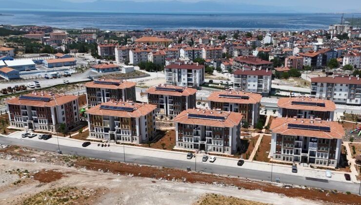 Beyşehir’de yeni kurulan mahallede ilk muhtar seçimi heyecanı