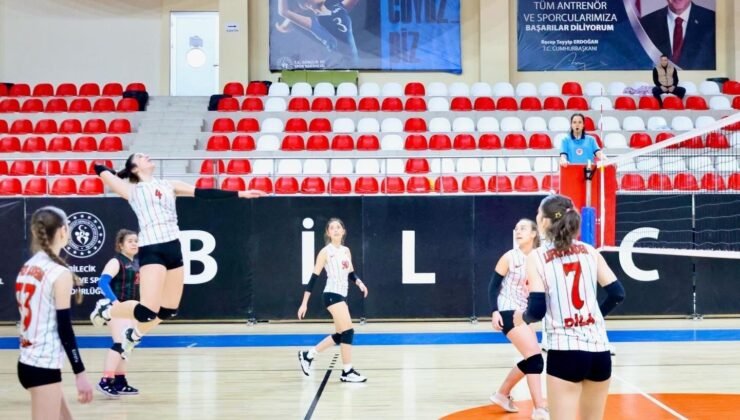 Bilecik’te Bölgesel Lig Kadınlar voleybol grup müsabakaları tamamlandı