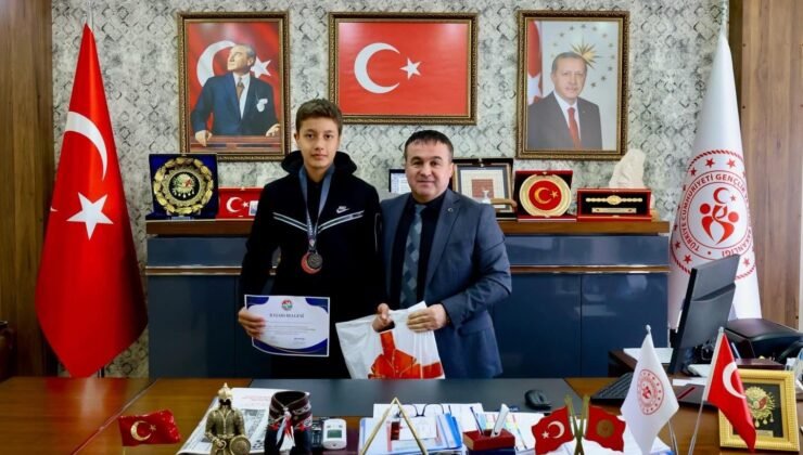 Bilecikli sporcular U14 Türkiye Salon Şampiyonası’nda SEM barajını geçti