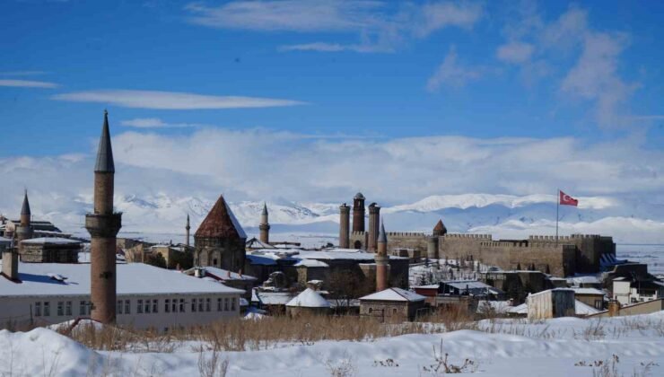 Bir diplomatik ricadan doğan teşebbüs: Erzurum’da İranlı çocuklar için mektep girişimi