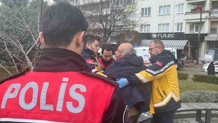 Bolu’da bankta oturan erkeğe sözlü tacizde bulunduğu iddia edilen yaşlı adam darp edildi