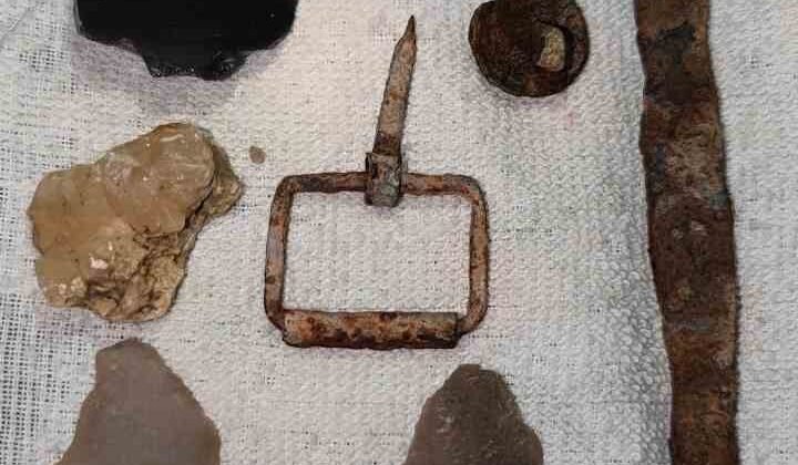 Botan Vadisi Milli Park’ta tarihi eser olduğu düşünülen objeler bulundu