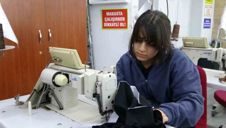 Bu okulda geleceğin modacıları yetişiyor