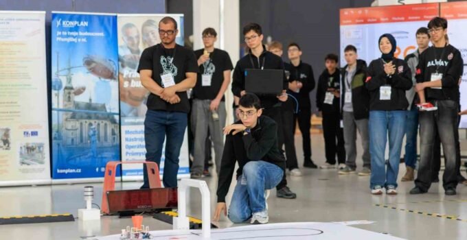 Bursa Erkek Lisesi Türkiye’nin gururu oldu