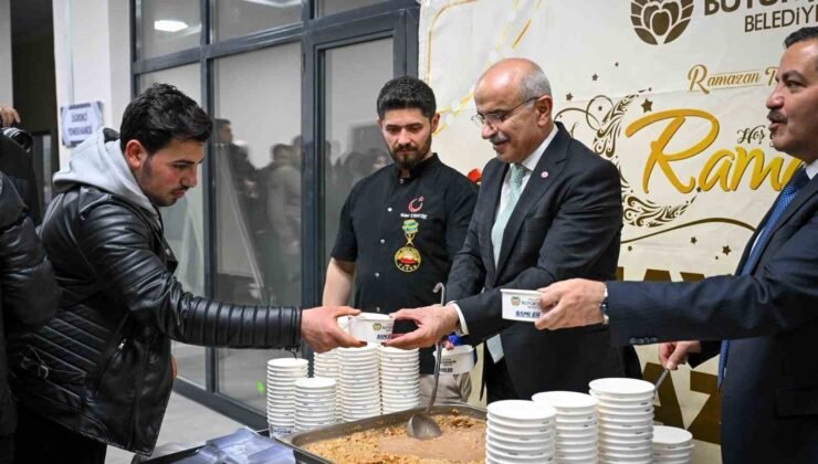 Büyükşehir Belediyesi’nden üniversite öğrencilerine özel etkinlik