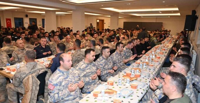 Çanakkale Zaferi Gününde güvenlik güçleri iftarda buluştu